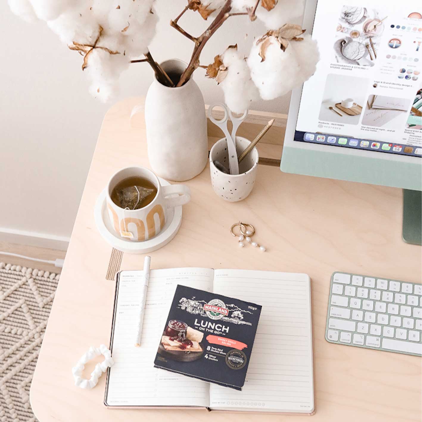 How to stay organised as a busy content creator